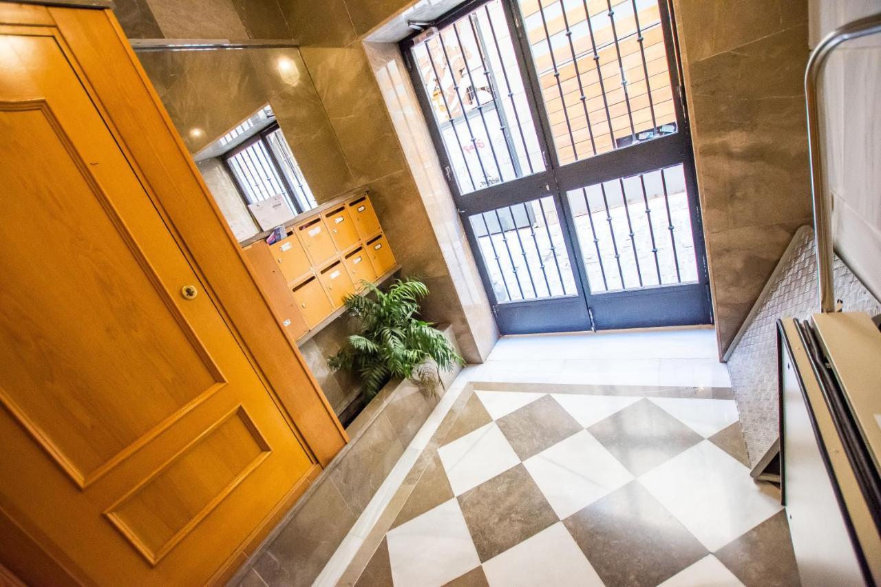 Ferienwohnung Qh Puerta Real Granada Exterior foto